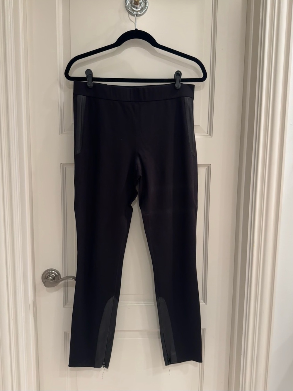 Elie Tahari Black High-Waist Trousers